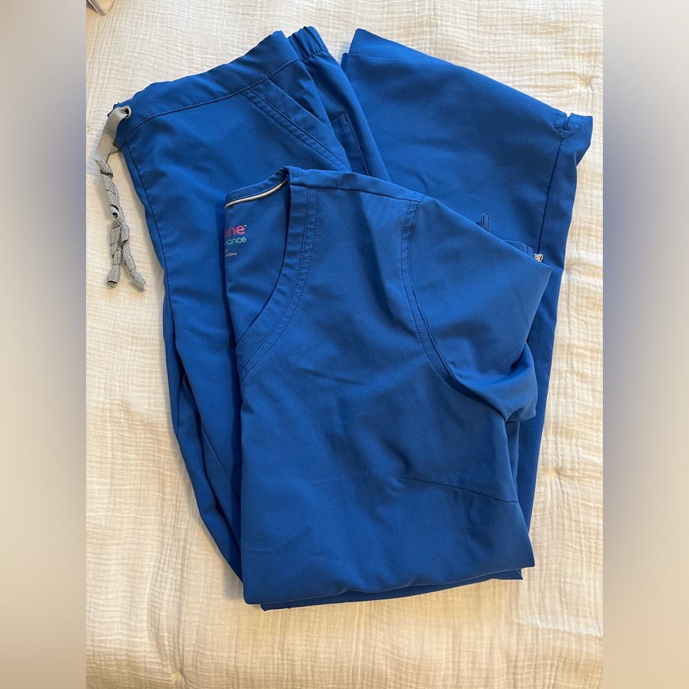 Urbane Performance Royal Blue Scrub Set. Size XS
